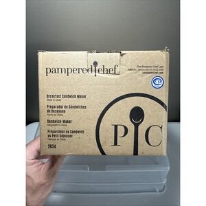 Pampered Chef Breakfast Sandwich Maker #2634  Ceramic White New NIB